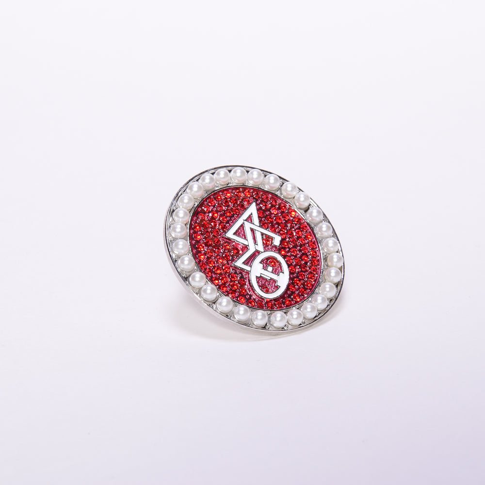 Round w/red crystals/pearl outline/white DST