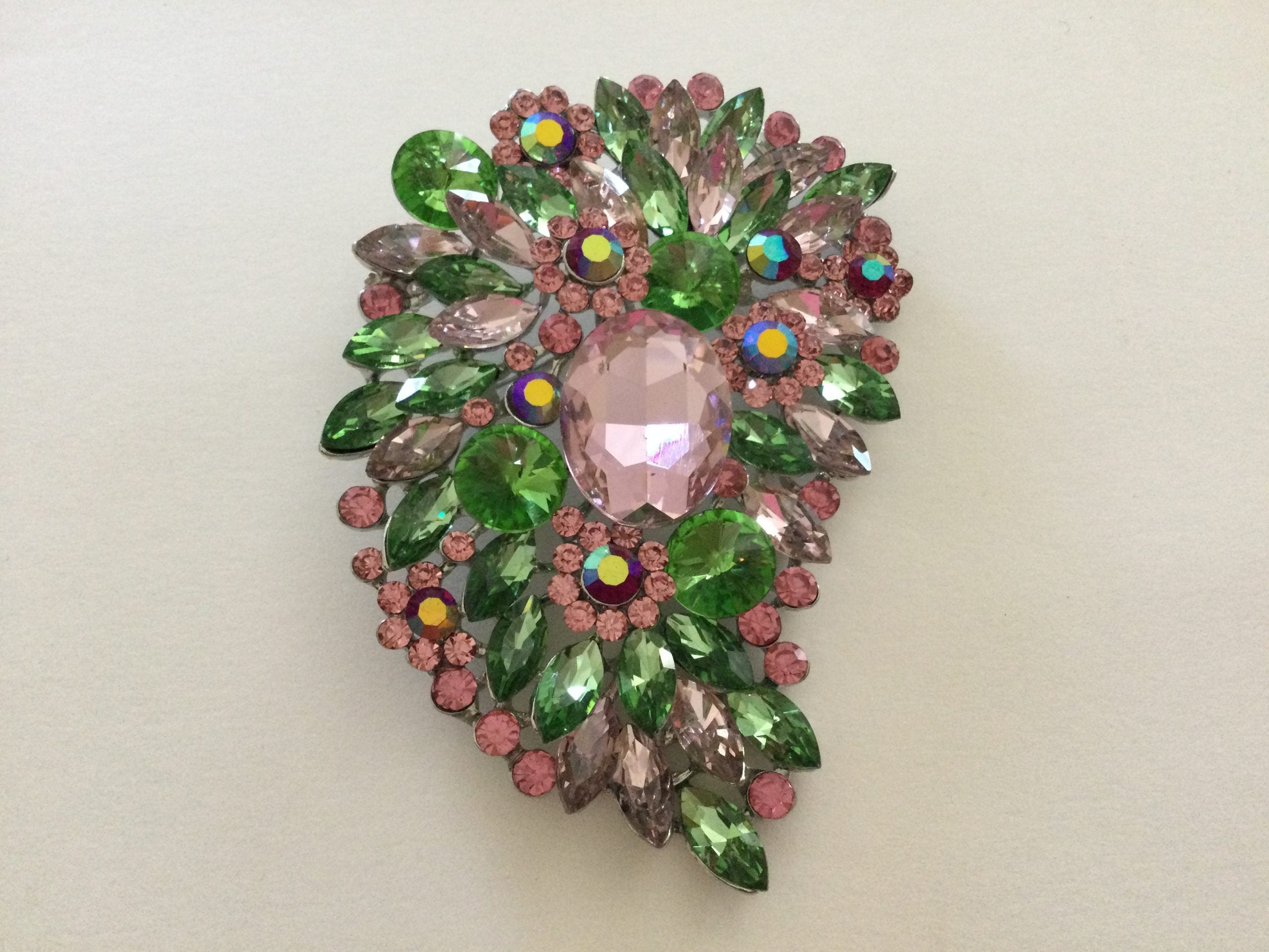 Lg. P&G Brooch w/Pink Center Crystal