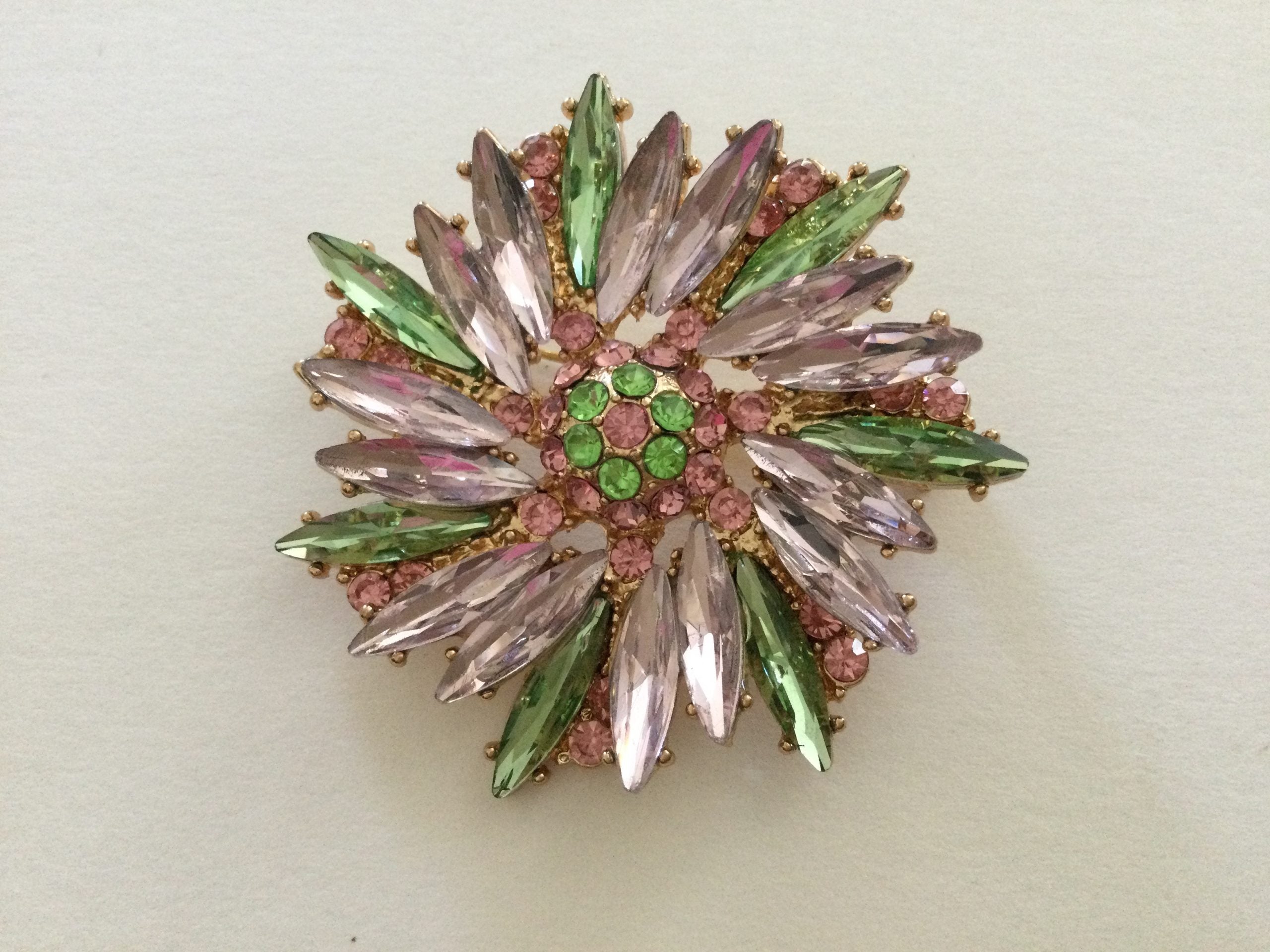Sm. Sunburst Brooch