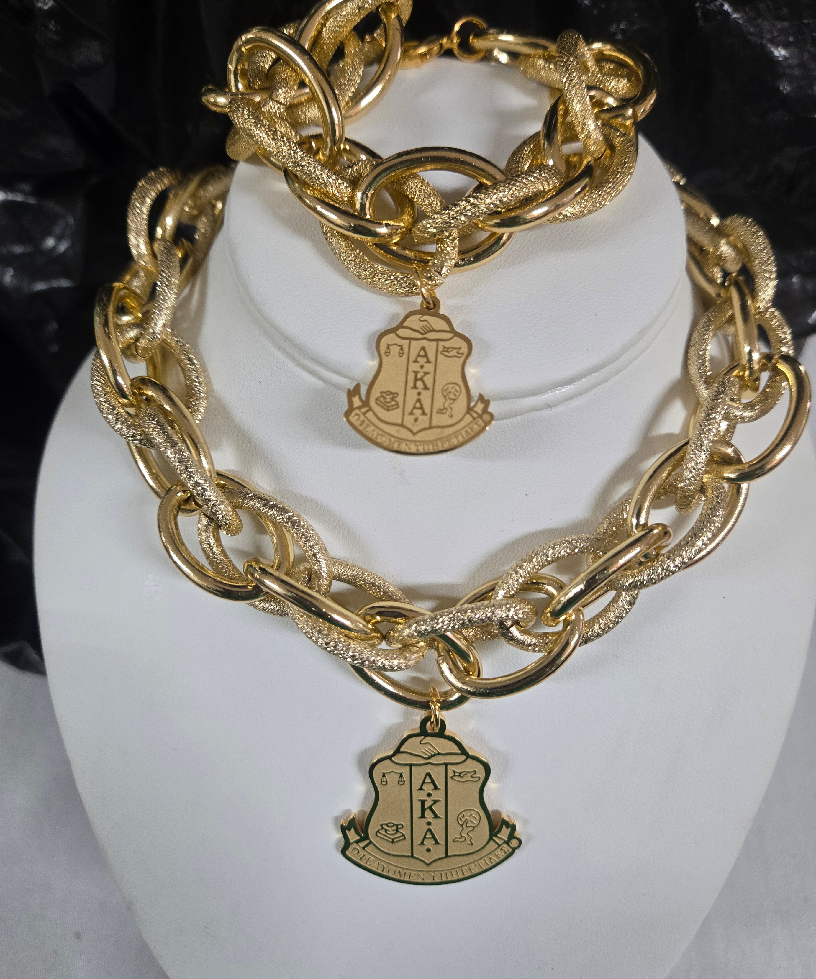 2-Piece Gold SS Crest Necklace Set