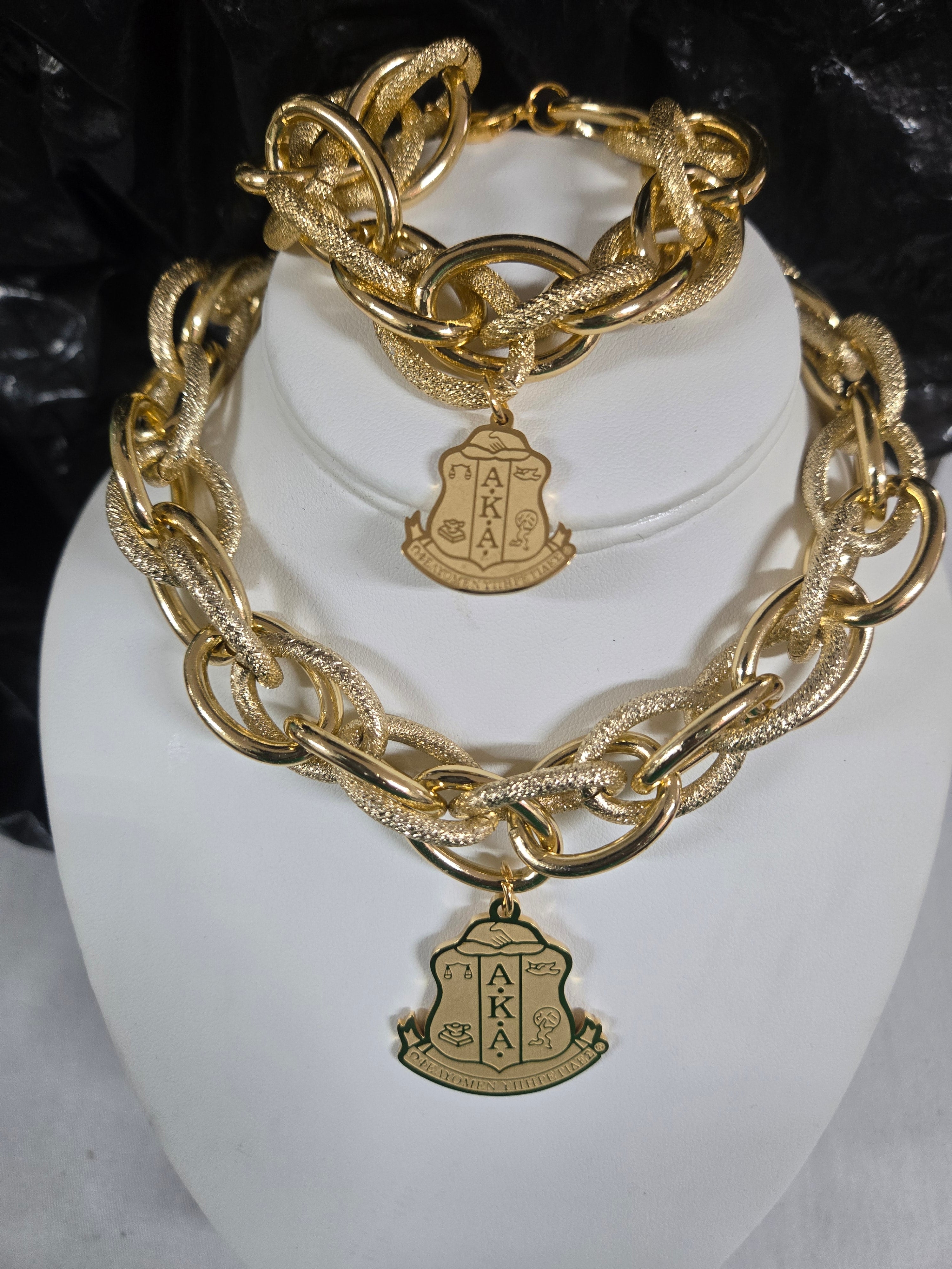 2-Piece Gold SS Crest Necklace Set