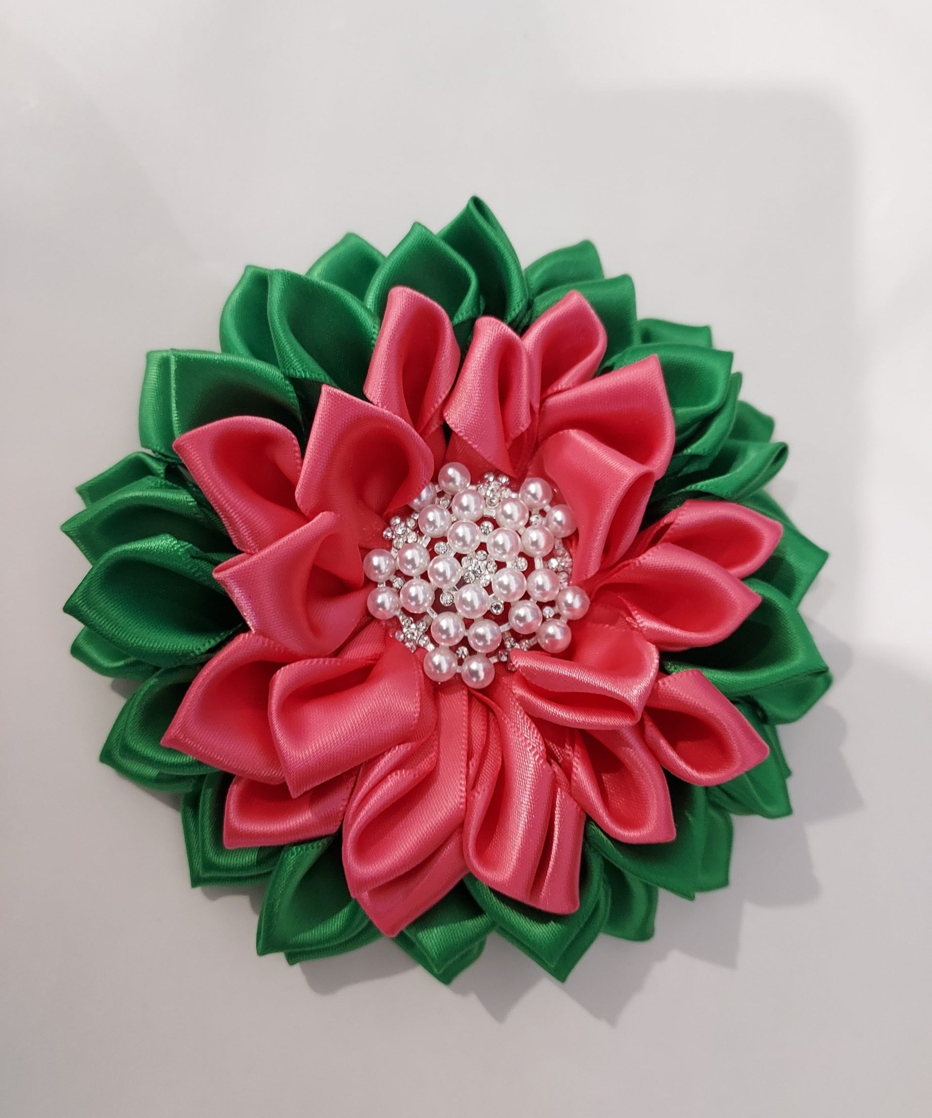G&P Flower Brooch