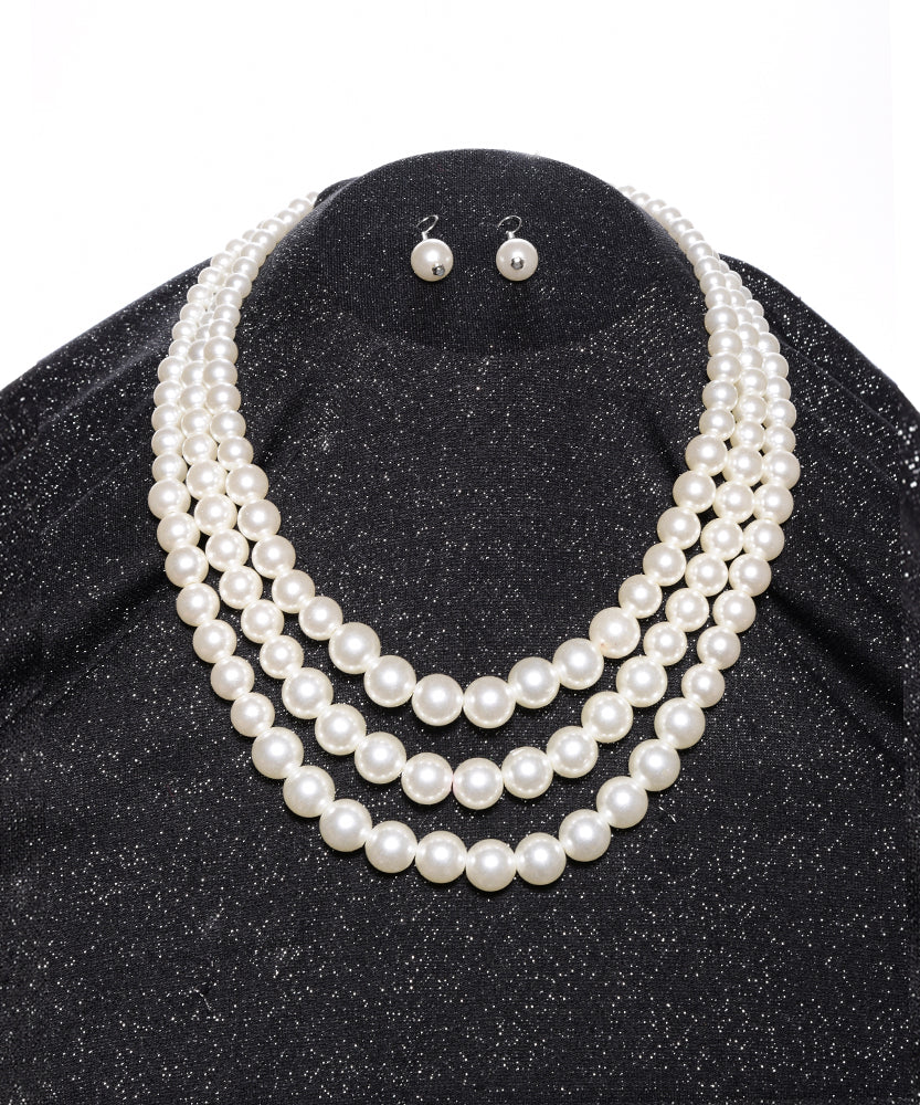 Pearl Necklace w/ Earrings-3 Strand